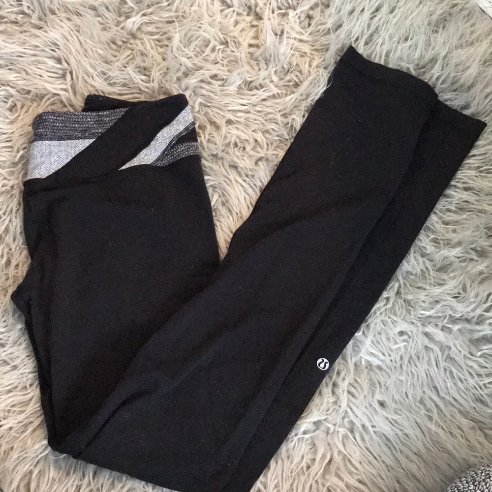 Lululemon straight legged legging